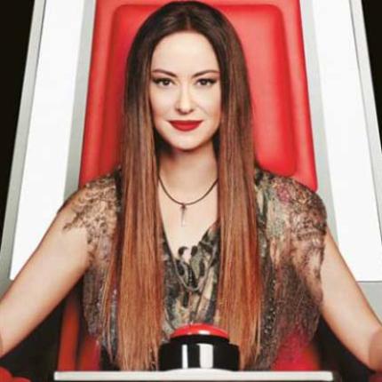melina_aslanidou_the_voice_apistia.jpg