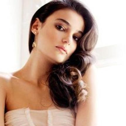 Πως ο Ερντογάν φυλάκισε και την Μις Τουρκία