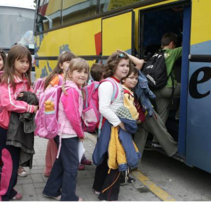 Υπογράφεται η σύμβαση για τη μεταφορά των μαθητών της Κρήτης