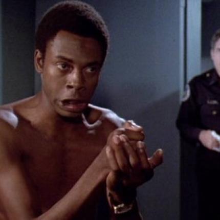 Ο άνθρωπος με τις 10.000 φωνές!