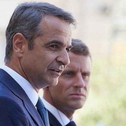μητσοτάκης μακρόν