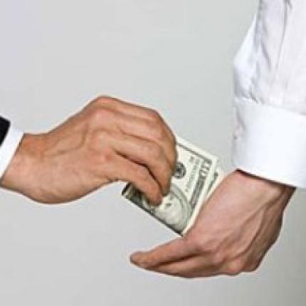 Ο Τον-Πούλο-Γλου, η διαφθορά και μία επιστημονική ανάλυση