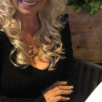 mrsdog4real-860x565.jpg
