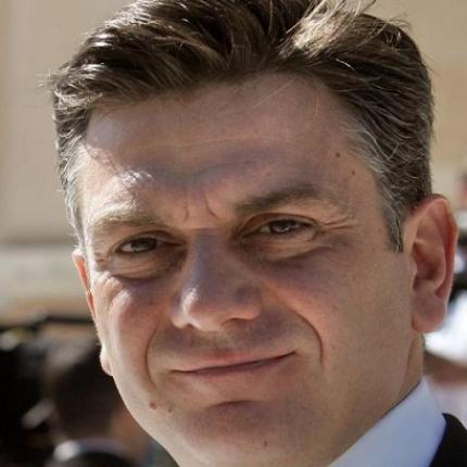 Ο Θ. Μωραϊτης ζητά συνέδριο και αλλαγή ηγεσίας στο ΠΑΣΟΚ