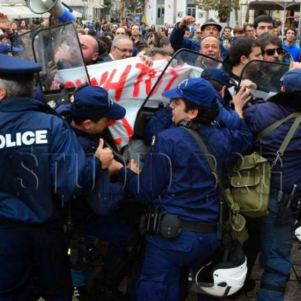 Εν μέσω διαδηλώσεων επίτιμος δημότης Ναυπλίου ο Α. Σαμαράς