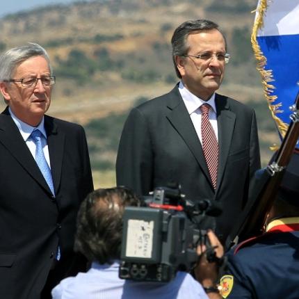 Γιούνκερ στο twitter για το μετρό: Η Ελλάδα πατά ξανά στα πόδια της 