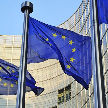 Κομισιόν: Σενάρια για 12μηνη παράταση του Μνημονίου