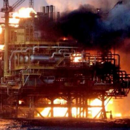 πλατφόρμα πετρελαιου,πυρκαγιά
