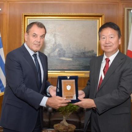 nikos-panagiotopoulos-giasouxiro-simizou.jpg
