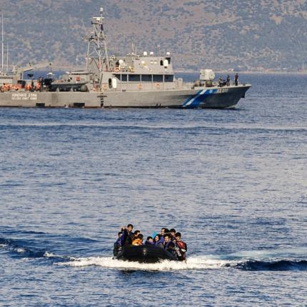 o-refugees-greece-sea-facebook.jpg
