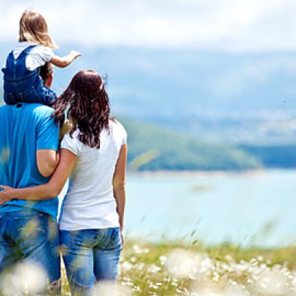 Η οικογένεια, θεσμός ή κοινωνικό προφίλ; Της Εύας Καπελλάκη-Κοντού