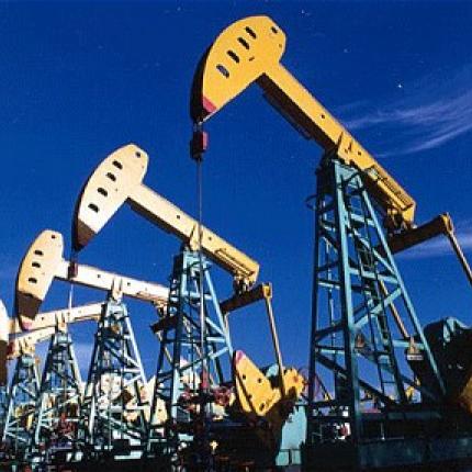 Κάτω από τα 50 δολάρια το βαρέλι ο «μαύρος χρυσός»