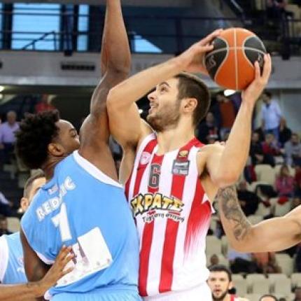 olimpiakos_kolossos.jpg