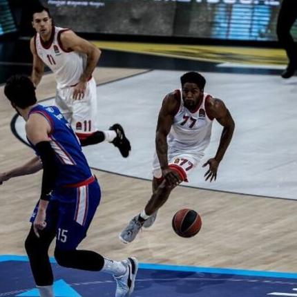 olympiacos-efes-euroleague.jpg