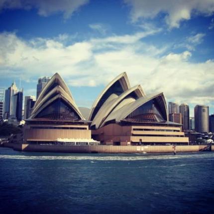 Πάνω από 30.000 Έλληνες εγκαταστάθηκαν στην Αυστραλία σε ένα χρόνο