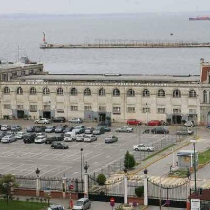 Αντίθετο το ΠΑΣΟΚ με την πώληση του 67% του Οργανισμού Λιμένος Θεσσαλονίκης 