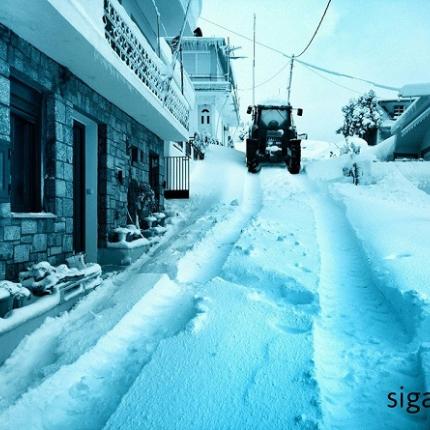 Τα χιόνια, ο ΒΟΑΚ, το αεροδρόμιο Καστελίου κι οι... εκλογές