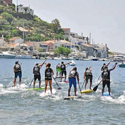 όρθια κωπηλασία