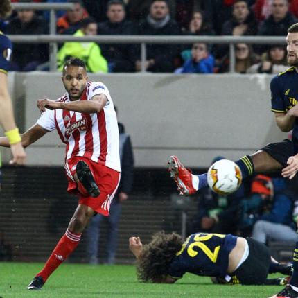 Ολυμπιακός Ελ Αραμπί Αρσεναλ