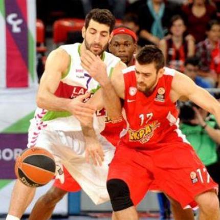 Ευρωλίγκα: Η Λαμποράλ «έσπασε» το αήττητο  του Ολυμπιακού