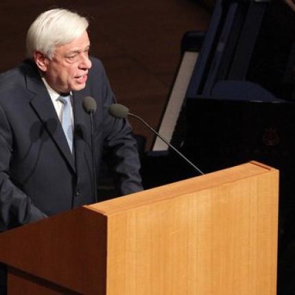 pavlopoulos_2_0.jpg