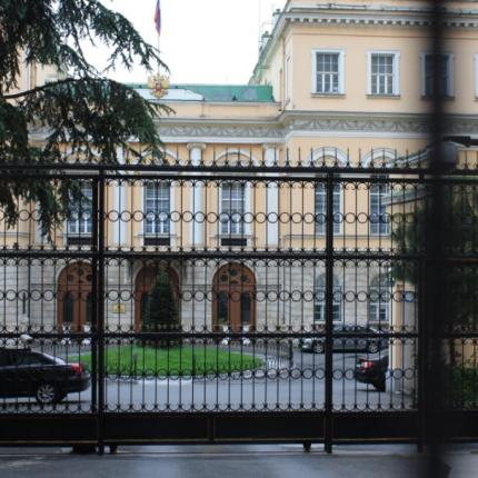 Ρωσία: Ένας άνδρας άνοιξε πυρ εναντίον της πρεσβείας της Τουρκίας