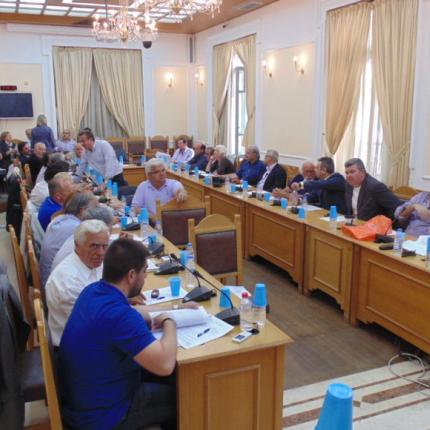 perifereiako-sumvoulio-krhths.jpg