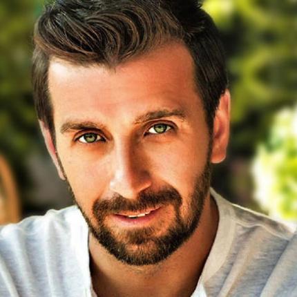 petrelis.jpg