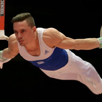 petrounias0.jpg