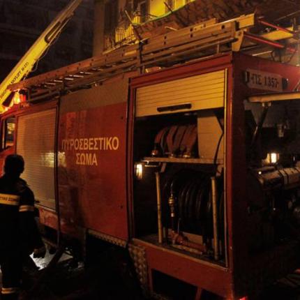 Πυρκαγιά σε εγκαταλελειμμένο σπίτι στο κέντρο του Ηρακλείου