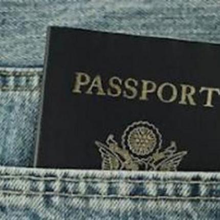 πλαστό διαβατήριο