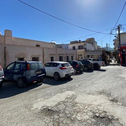 πλατεία Δασκαλογιάννη - Μοίρες