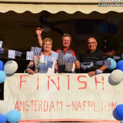 Ολλανδός ποδηλάτης έκανε 2100 χιλιόμετρα για να στηρίξει την Ελλάδα!