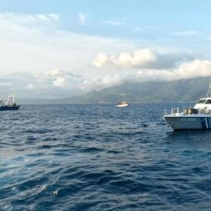 Διάσωση 25 μεταναστών από κανονιοφόρο του Πολεμικού Ναυτικού 