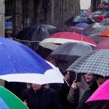 Με βροχές και καταιγίδες το σκηνικό του καιρού