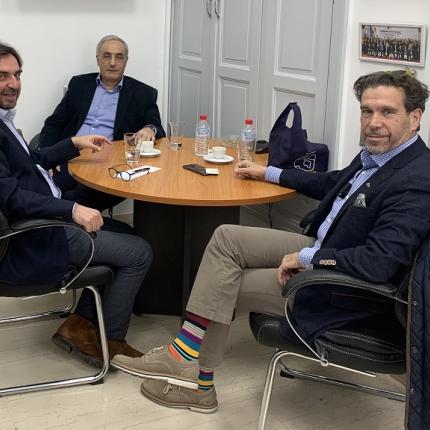 επίτιμοι πρόξενοι