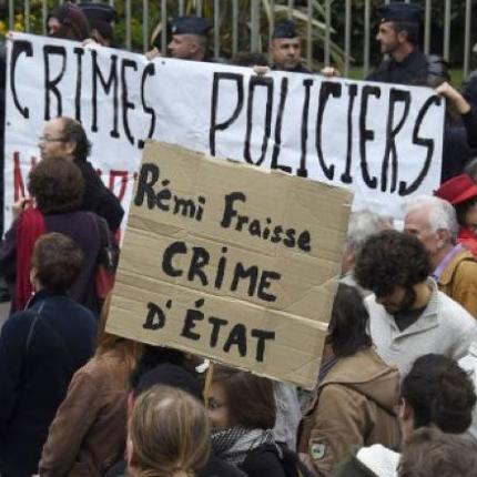 Παρίσι: Κινητοποίηση μαθητών για το θάνατο διαδηλωτή