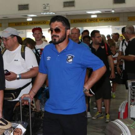 ΟΦΗ: Καλωσόρισμα σε Γκατούζο από τους Παλαίμαχους 