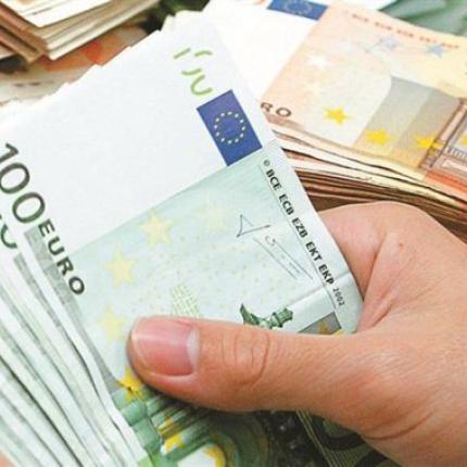 Κρίσιμη ημέρα για τη ρύθμιση οφειλών - Καταβάλλεται η πρώτη δόση