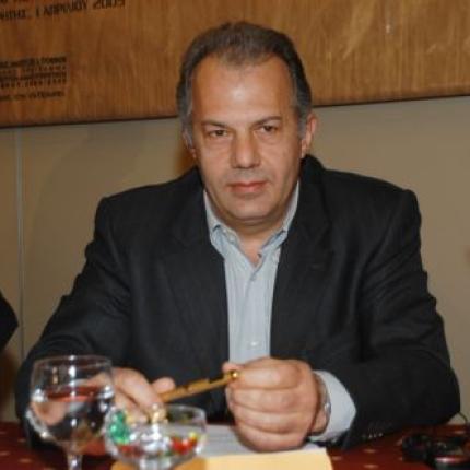 Ομιλία Ρούσσου Κυπριωτάκη στο Πολύκεντρο Νεολαίας
