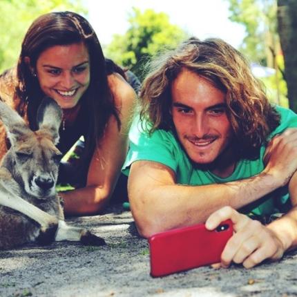 sakkari_tsitsipas.jpeg