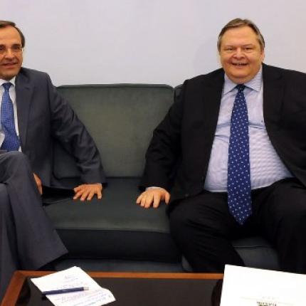 Νέα συνάντηση Σαμαρά - Βενιζέλου την Τετάρτη