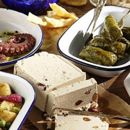 Σαρακοστιανό τραπέζι