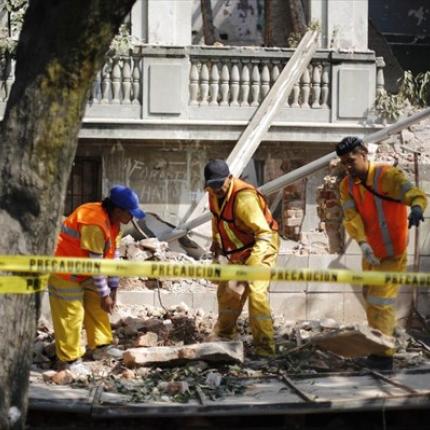 Δύο νεκροί μέχρι στιγμής από το ισχυρό σεισμό στο Μεξικό