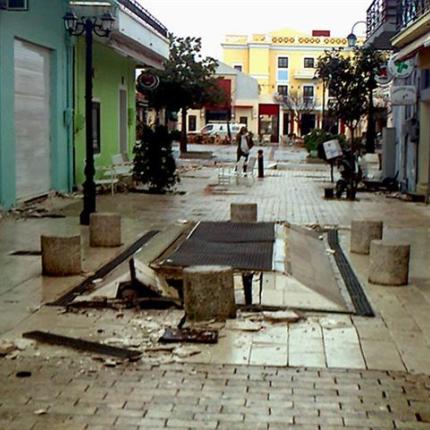 Σεισμόπληκτη κηρύχθηκε η Κεφαλλονιά - Δραματικές στιγμές ζουν οι κάτοικοι
