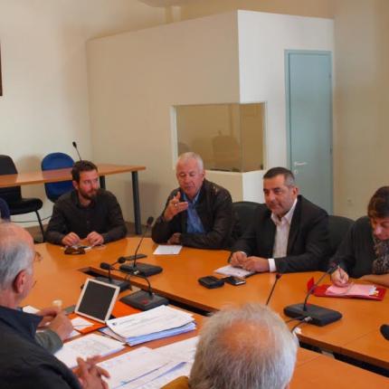 Σύσκεψη - Οροπέδιο Λασιθίου 