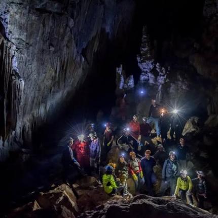 σπήλαιο πελεκητών