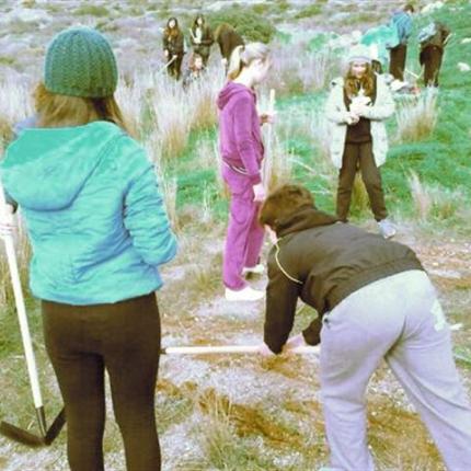 Λασίθι: Συνεχίζεται η σπορά στον Απηγανιά για το βοτανικό πάρκο