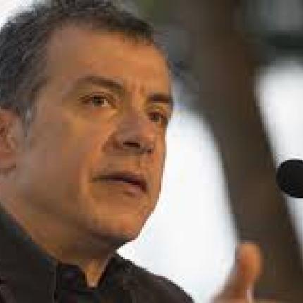 «Την ευθύνη την παίρνουμε όλοι μαζί» είπε στο συνέδριο του Ποταμιού ο Σταύρος Θεοδωράκης
