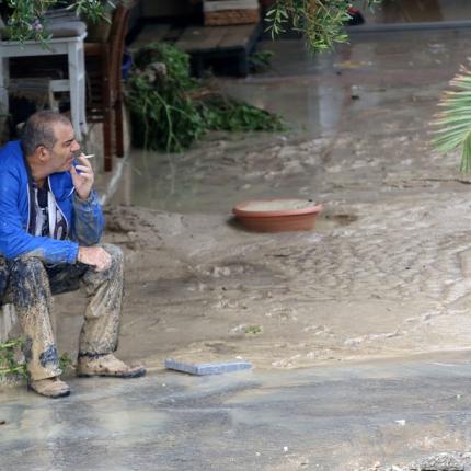 Καταστροφή, λάσπη και απόγνωση.